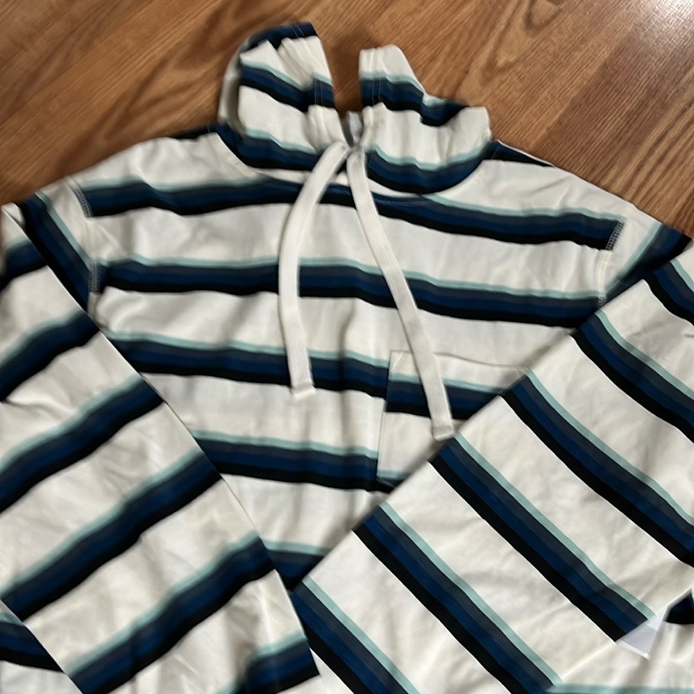 Tilly’s stripes  hoodie. Nice loose fit.  One breast pocket.  NWT